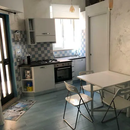 Vicolo Dei Pescatori Apartment *